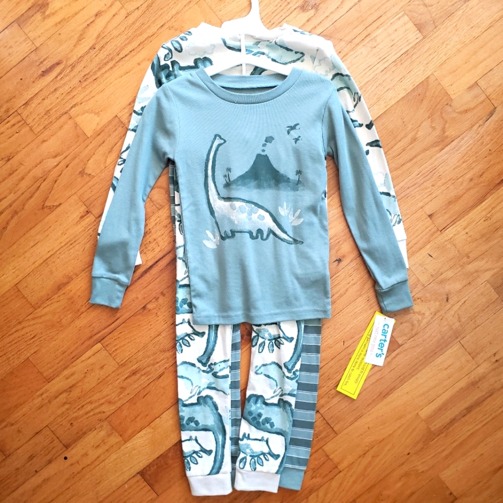 NWT! Carter's 4-Piece Pajama Set